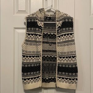 Dotti knitted Vest with hoodie